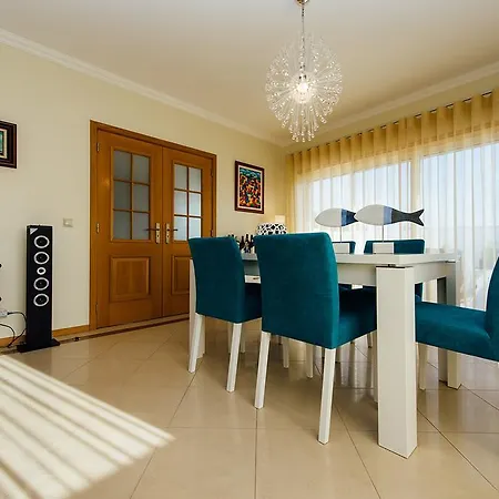 Semesterbostad Casa Das Praias
